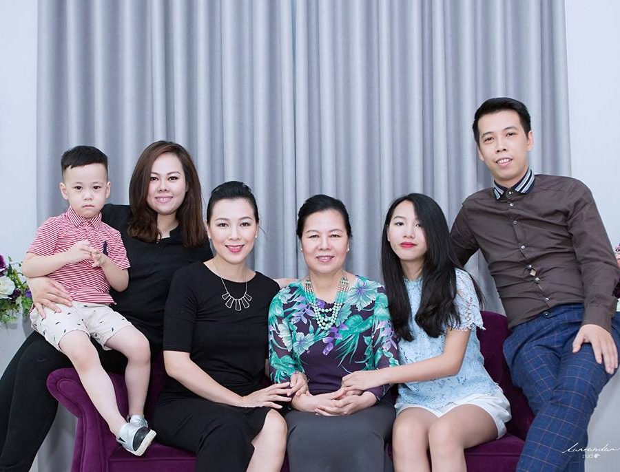 studio có giá chụp hình tết tại HCM rẻ nhất