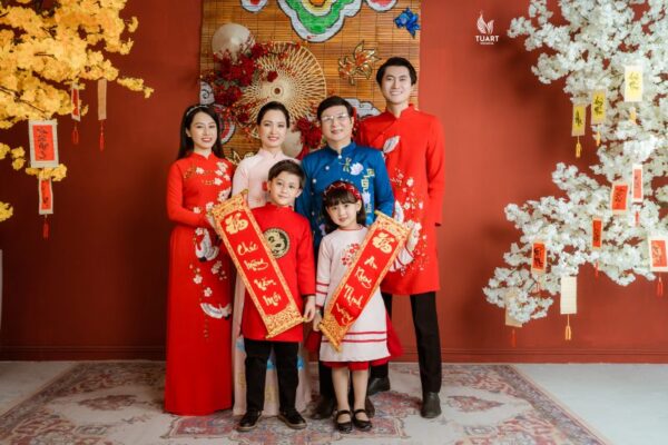 studio có giá chụp hình tết tại HCM rẻ nhất