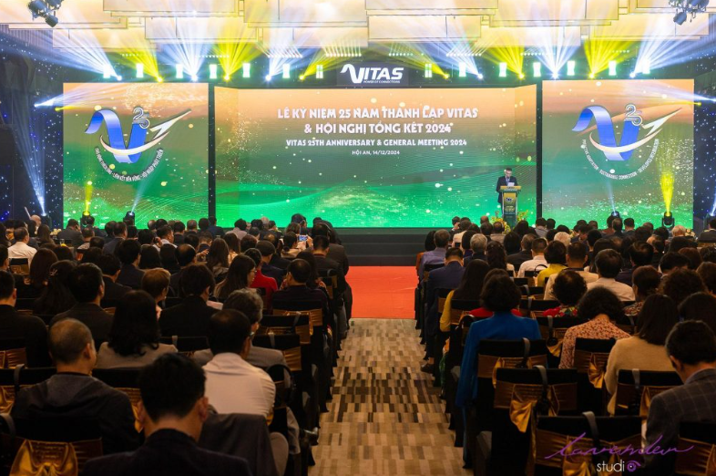 Những dịch vụ chụp hình tất niên cuối năm tại TPHCM