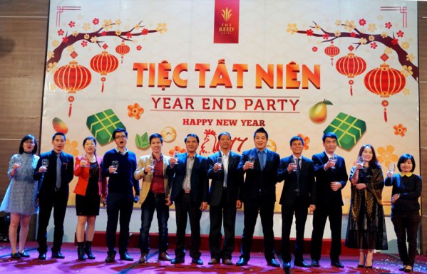 Những dịch vụ chụp hình tất niên cuối năm tại TPHCM