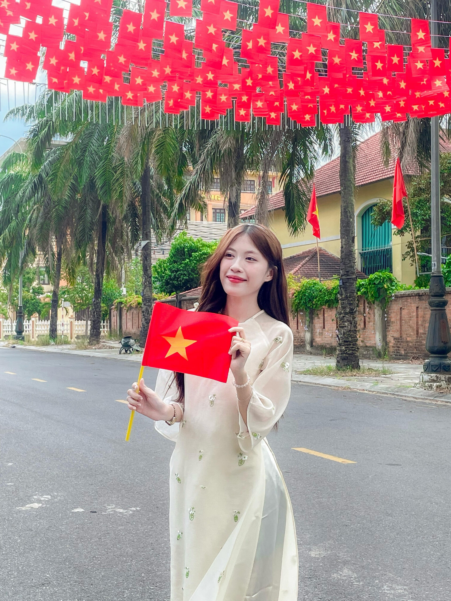 Gợi ý 10 địa chỉ chụp ảnh áo dài Quốc Khánh 2/9 tại Hà Nội siêu hot
