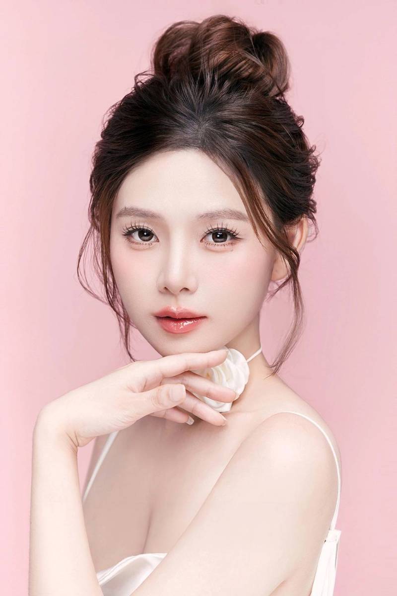 Lavender studio: Địa chỉ chụp ảnh chân dung nghệ thuật tại TP.HCM uy tín (cập nhật 10/2025)
