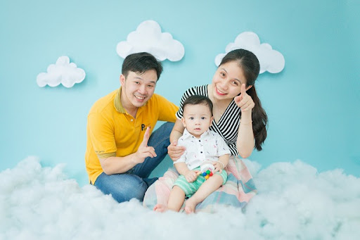 Có nên sử dụng dịch vụ ghép ảnh gia đình tại Huế của Lavender hay không?
