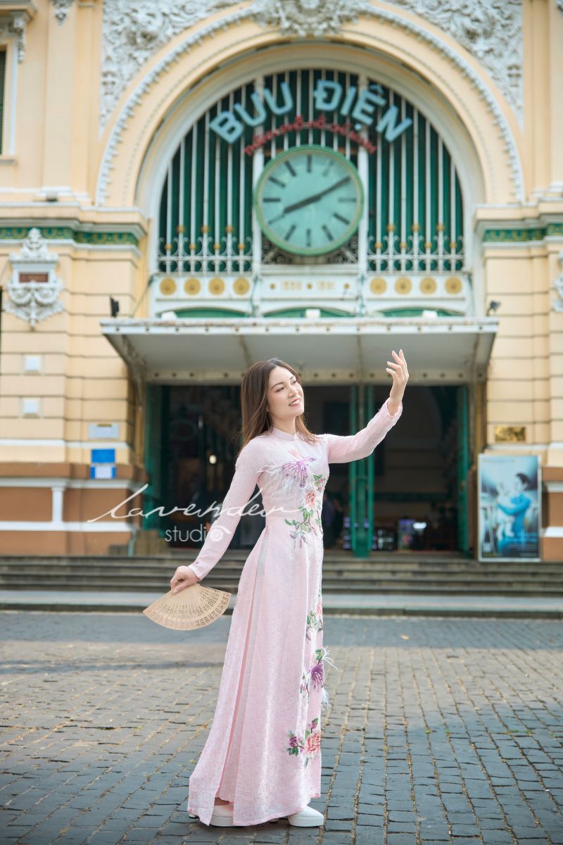 Chụp hình ngoại cảnh áo dài: Khi văn hóa Việt hòa cùng thiên nhiên