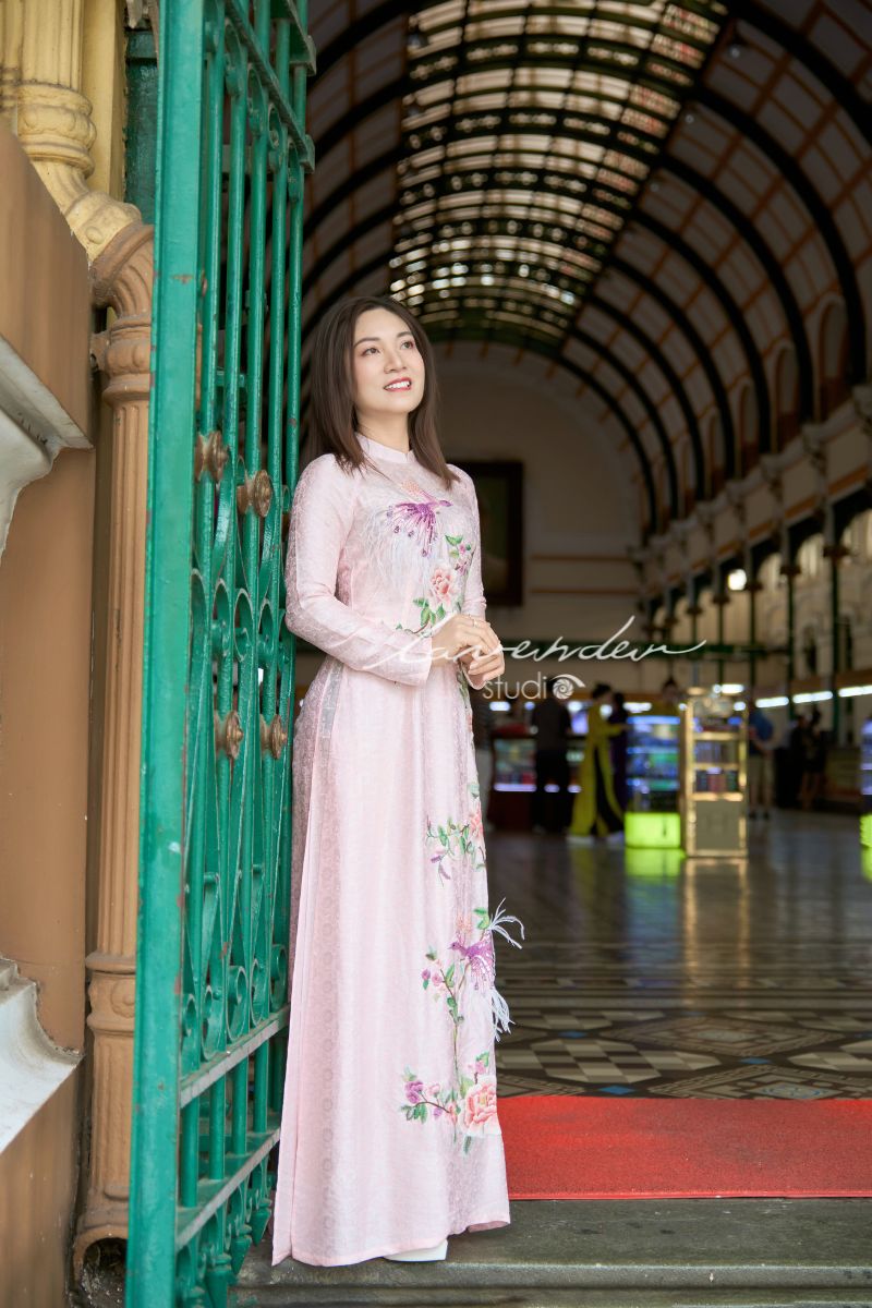 Chụp hình ngoại cảnh áo dài: Khi văn hóa Việt hòa cùng thiên nhiên