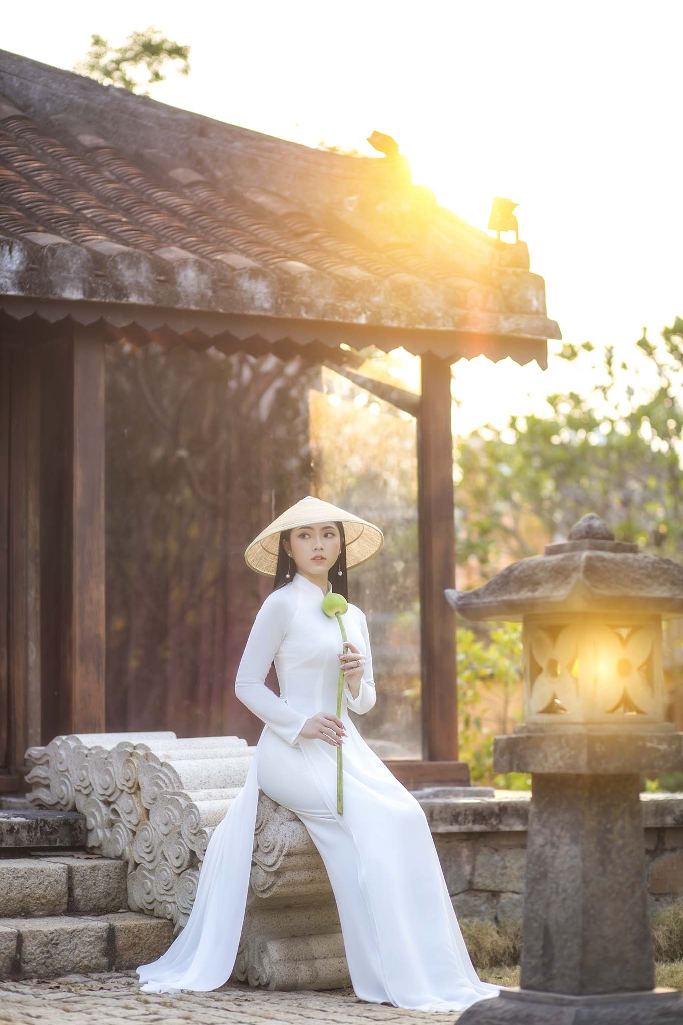 Chân Dung Áo Dài Tết Concept Hiện Đại, Tối Giản đổi mới phong cách năm Bính Ngọ