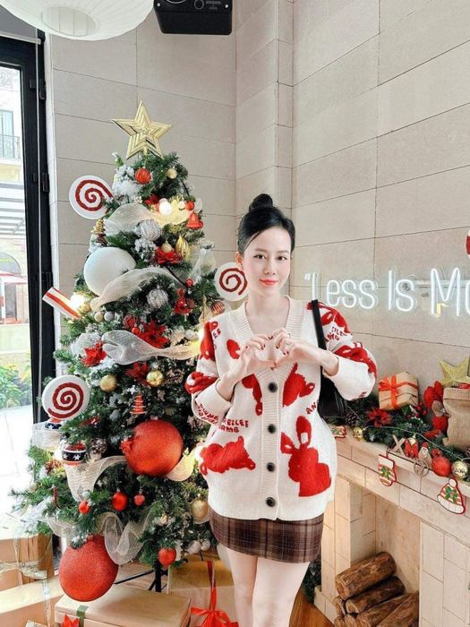 Reviews hot studio chụp ảnh Noel phong cách cổ kính tại Huế Reviews hot studio chụp ảnh Noel phong cách cổ kính tại Huế