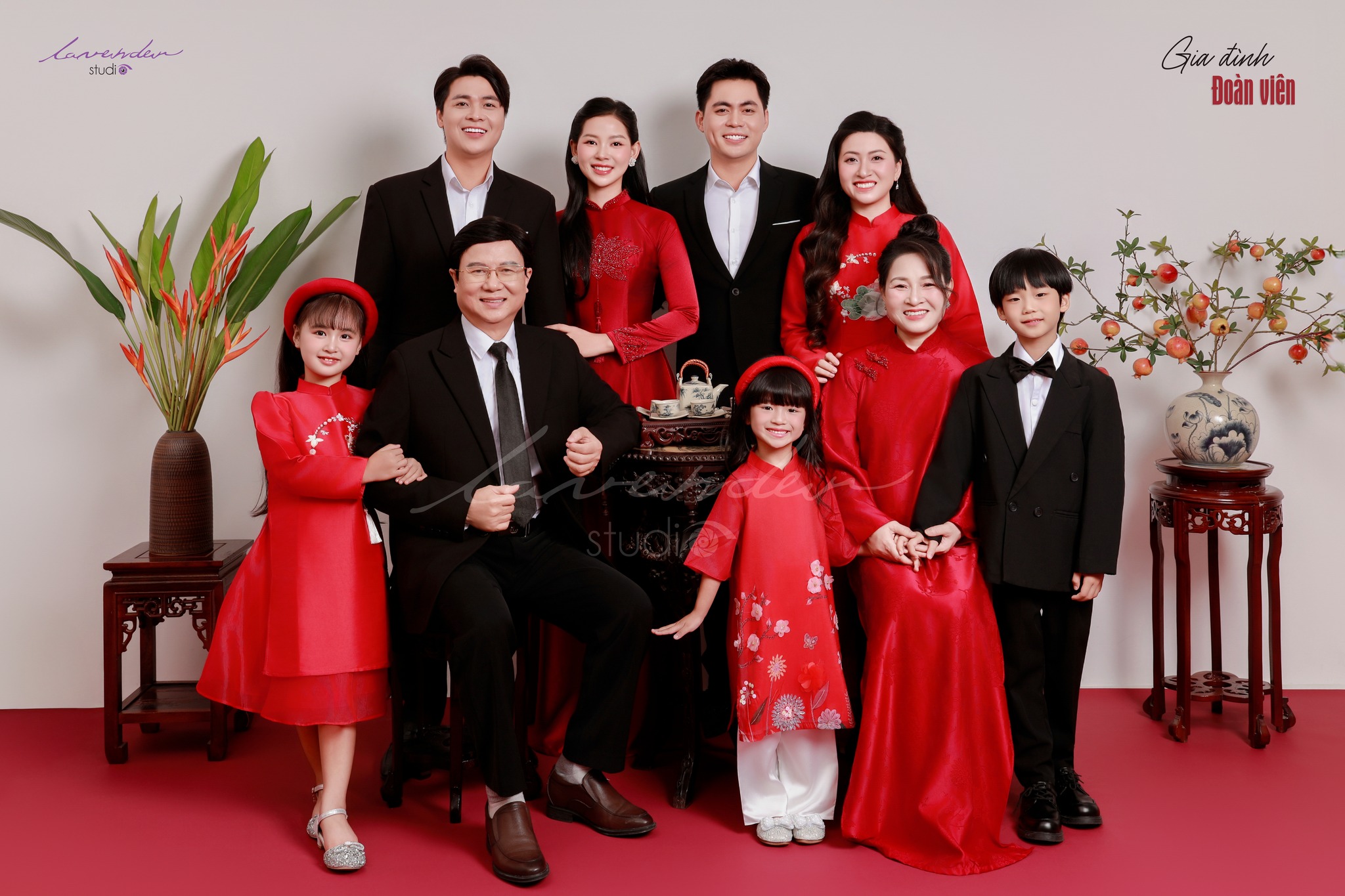 Chụp ảnh gia đình Tết 2026: Không gian, trang phục và phong cách phổ biến