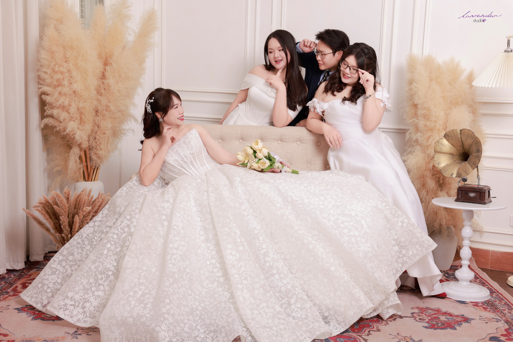 Báo Giá Chụp Ảnh Kỷ Niệm Ngày Cưới 2026 Mới Nhất