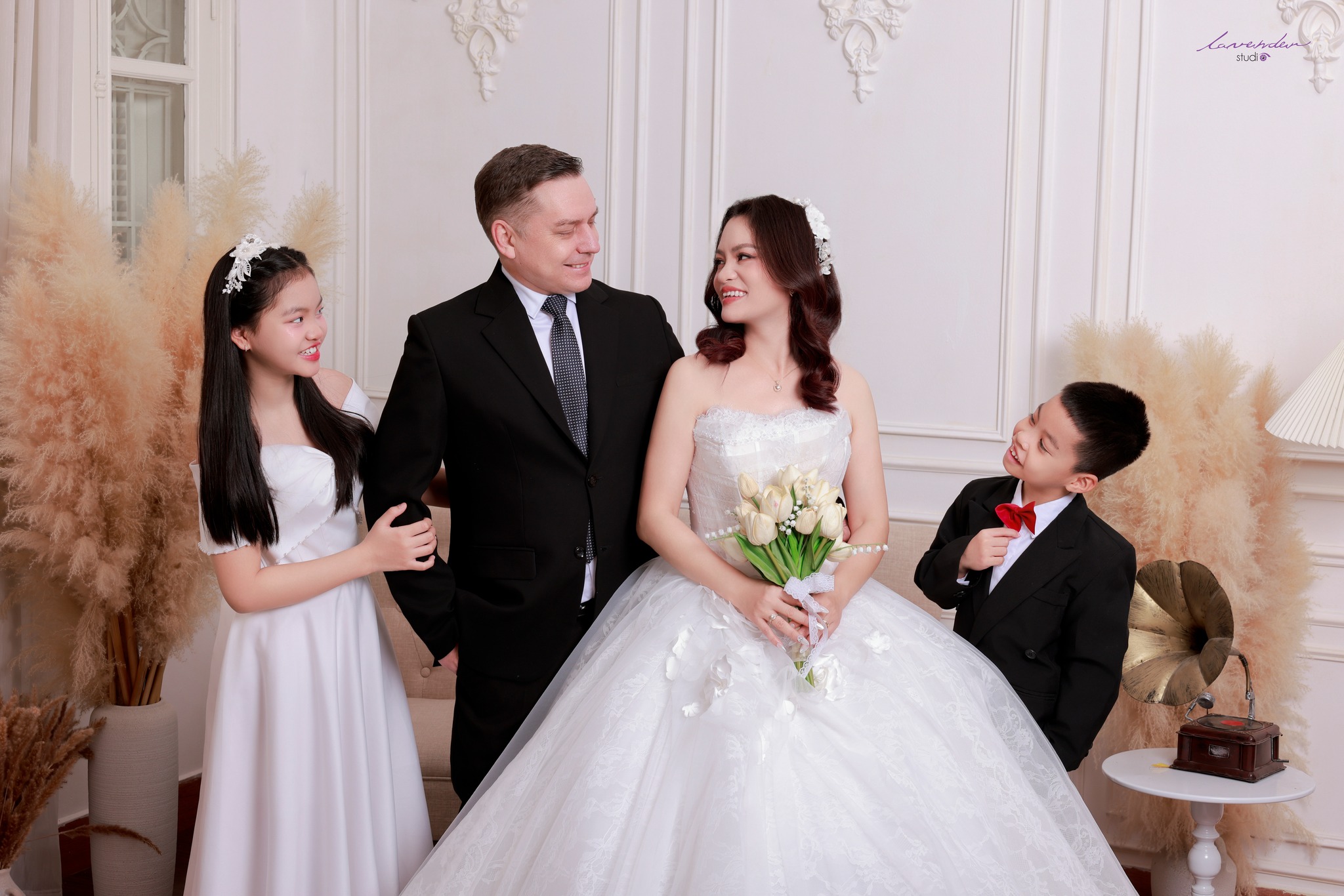 Báo Giá Chụp Ảnh Kỷ Niệm Ngày Cưới 2026 Mới Nhất