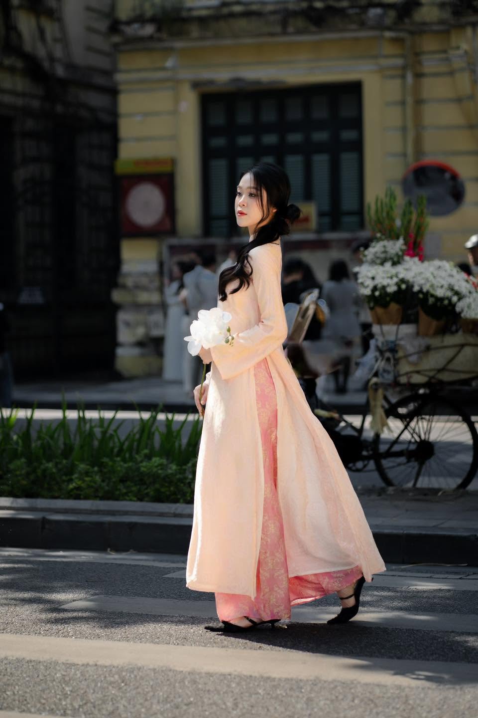 Kinh nghiệm chọn gói chụp ảnh áo dài studio phù hợp