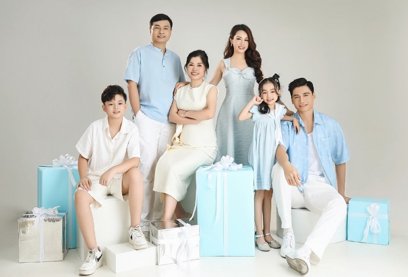 9 mẹo phối đồ chụp concept gia đình Hàn Quốc thanh lịch (5)